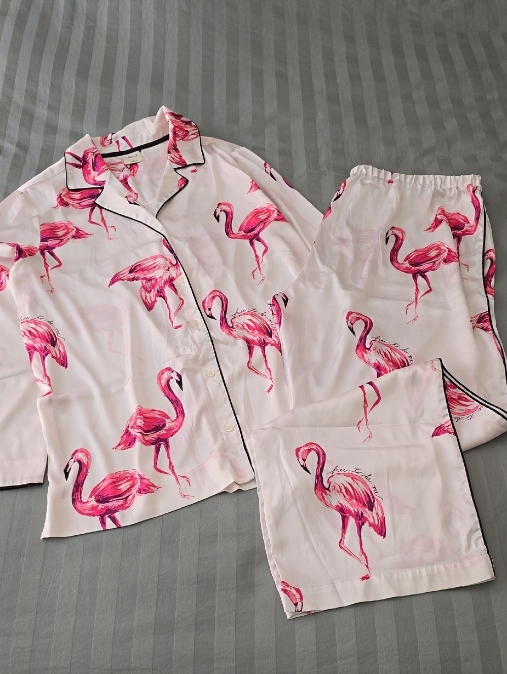 Soma Satin Flamingo Pajama Set Size Large